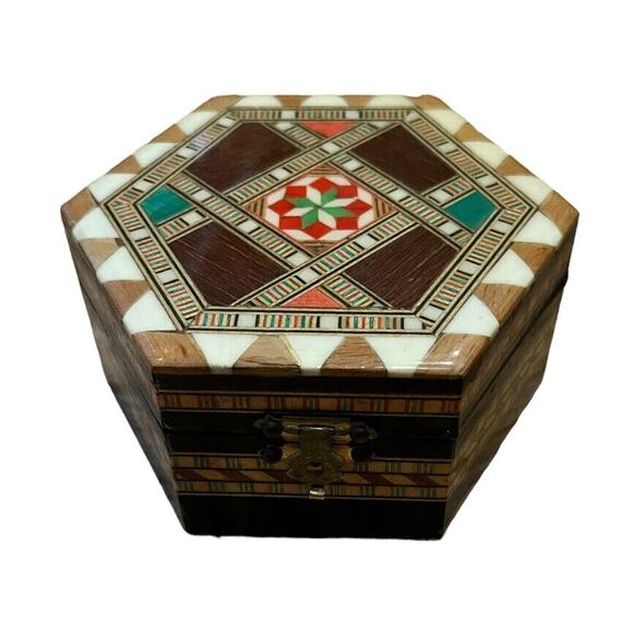 Unbranded Other - VTG Octagonal Lidded Trinket Jewelry Keepsake Box Red Inside Marquetry Inlaid